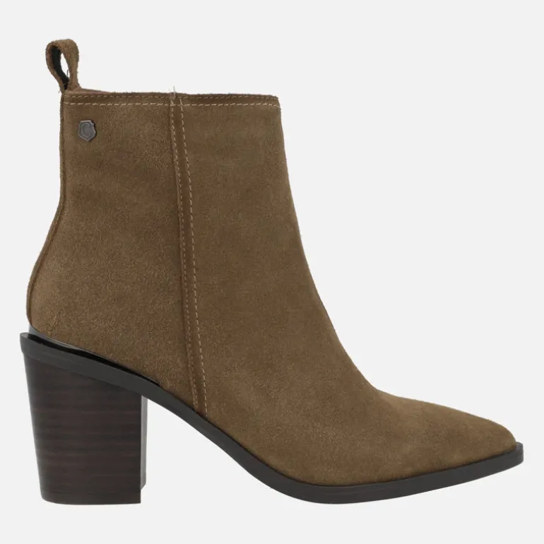 Botines de tacón alto y horma afilada en piel serraje