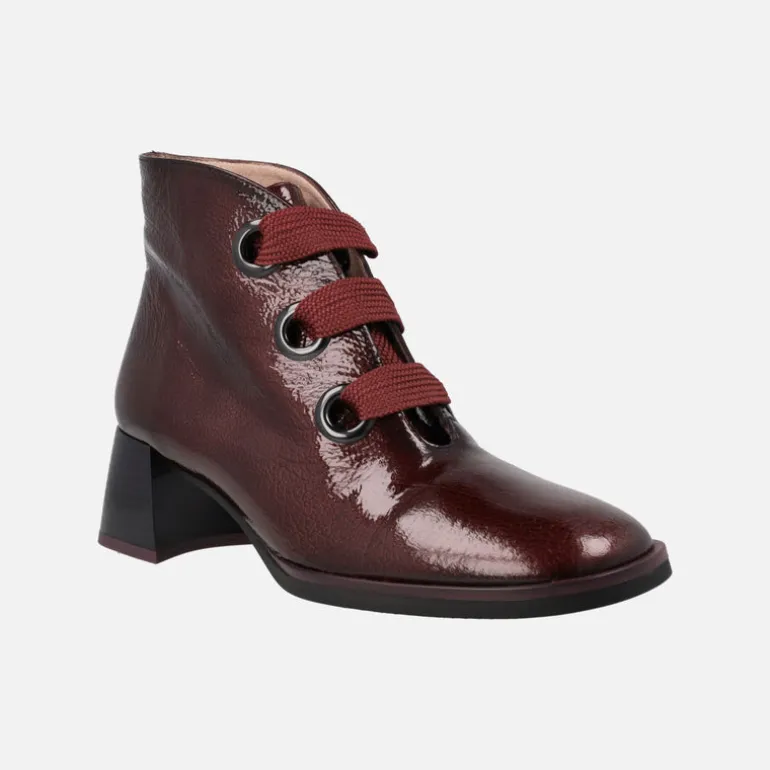 Botines de tacón en charol con cordones Hispanitas Milan