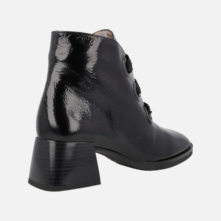 Botines de tacón en charol con cordones Hispanitas Milan