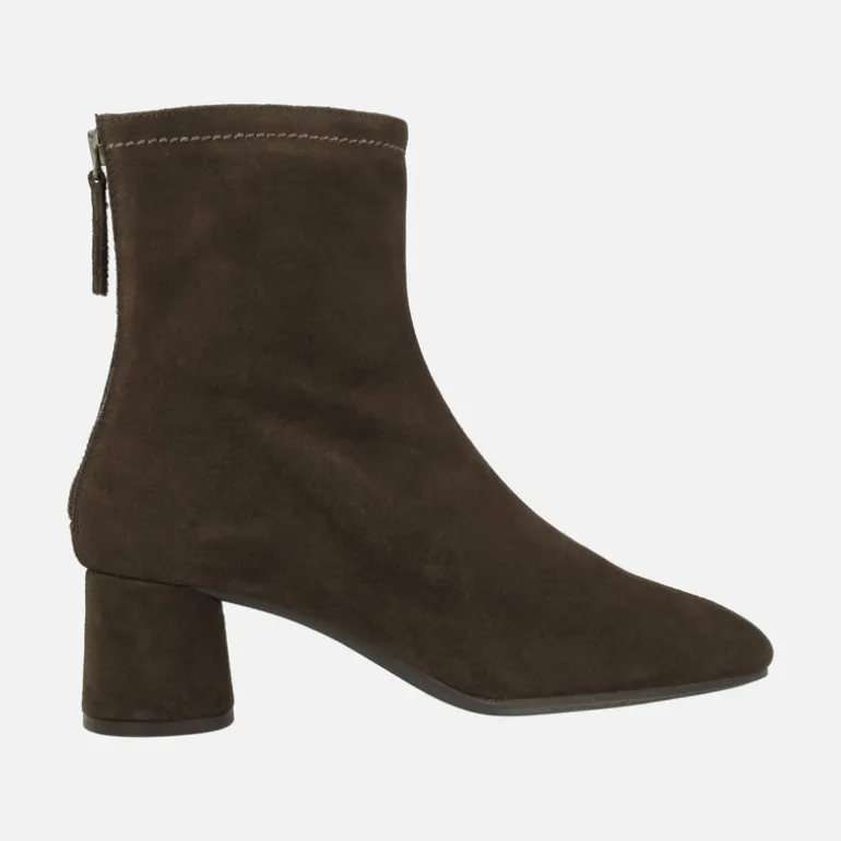 Botines de tacón medio en piel serraje Doha