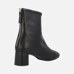 Botines de tacón medio en piel negra Doha