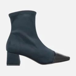 Botines de tejido elástico Water repellent con puntera afilada Laura