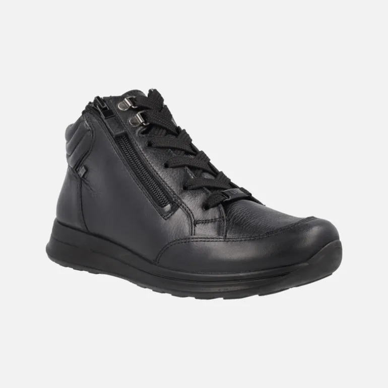 Botines deportivos en piel negra con membrana Gore-tex