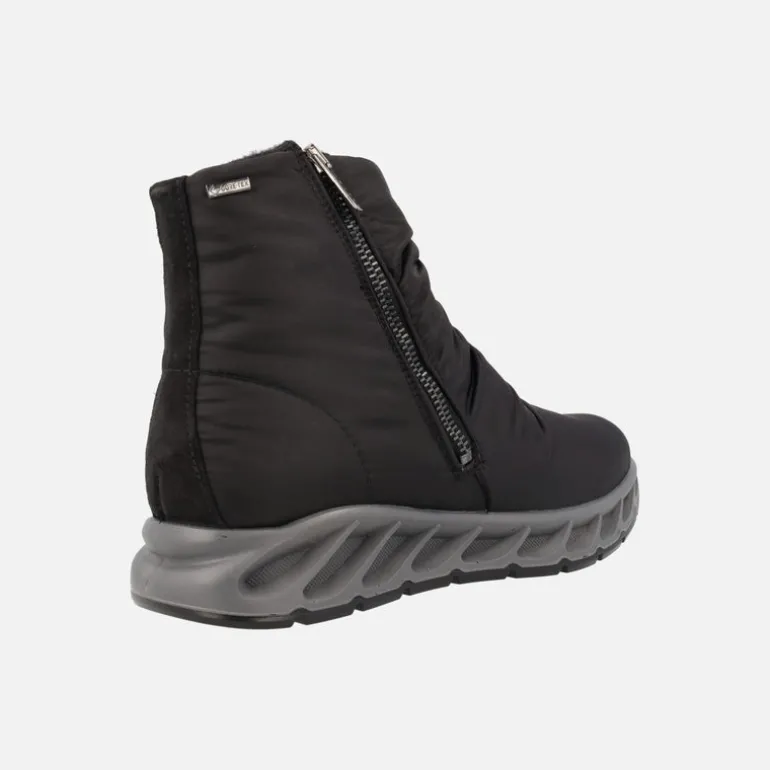 Botines en tejido negro con membrana Gore-tex