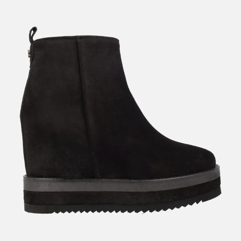 Botines lisos Vanity en serraje negro con cuña interior