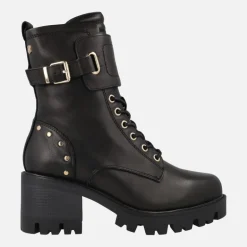 Botines negros de piel con cordones y piso track