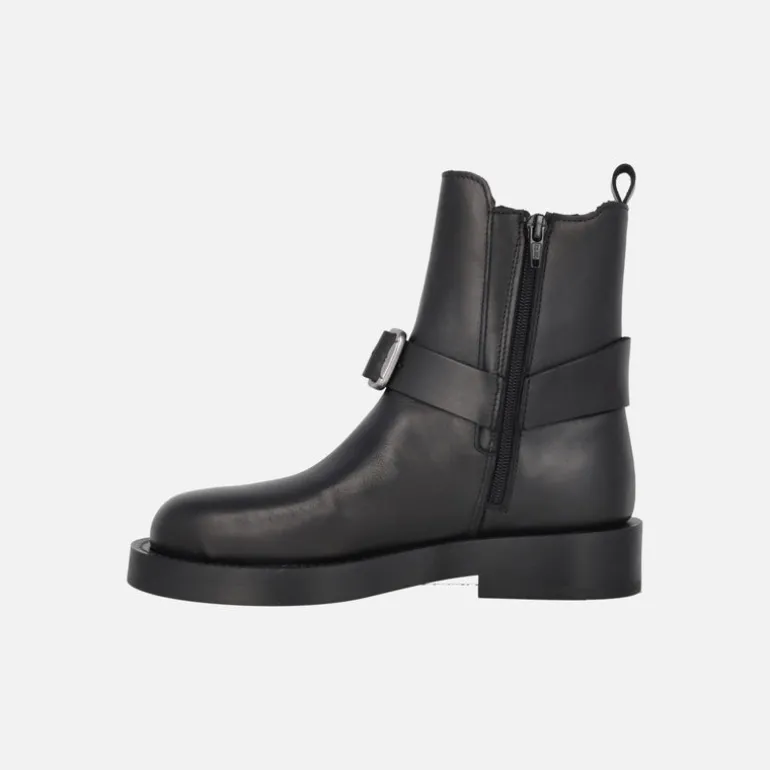 Botines negros de piel Eloise con hebilla frontal
