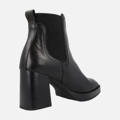Botines negros de piel estilo chelsea con tacón alto