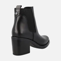 Botines negros de piel estilo chelsea con tacón Alpe Leyna