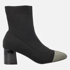 Botines negros estilo calcetín con puntera dorada y tacón Vanlose