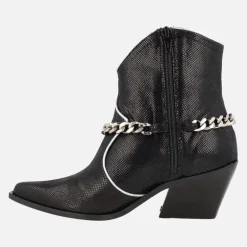 Botines negros estilo cowboy con adorno de cadena