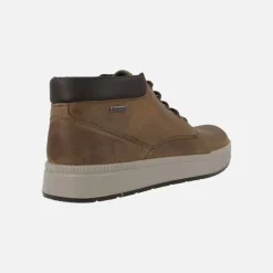 Botines para hombre en piel engrasada marrón con membrana Gore-tex
