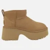 Botines UGG Classic Ultra Mini New heights con tacón