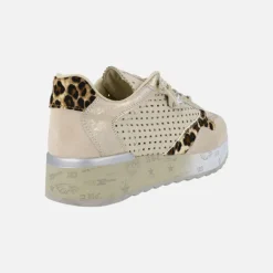 Deportivas de piel troqueladas con detalles en animal print