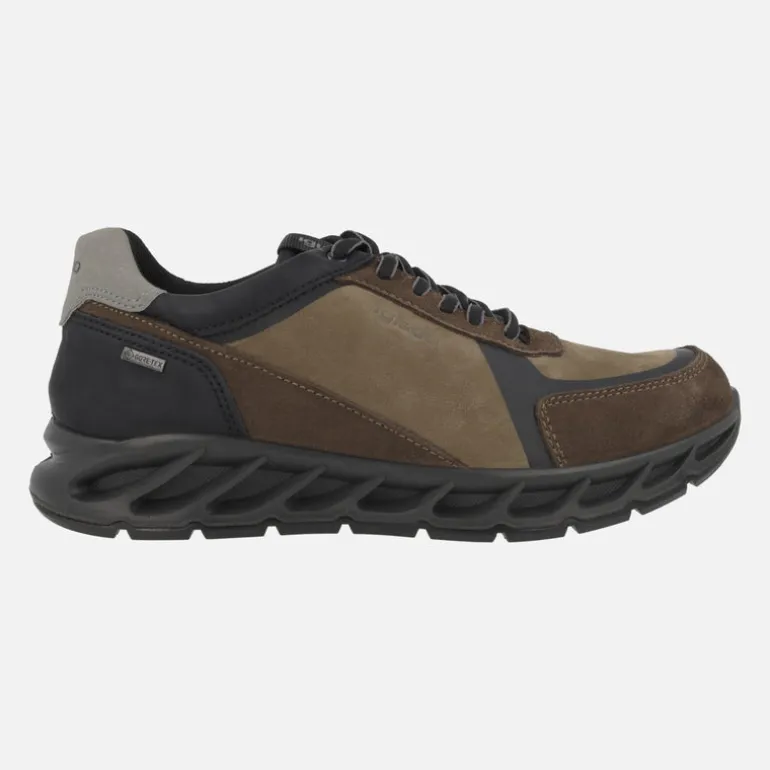 Deportivas multi material en combinado marrón con membrana Gore-tex