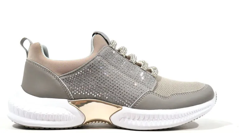 Deportivas para mujer con detalles de strass