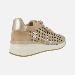 Deportivas trenzadas de piel en beige y oro con cordones elásticos