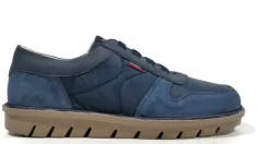 Deportivos azules combinados para hombre