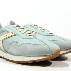 Deportivos combinados estilo retro para mujer