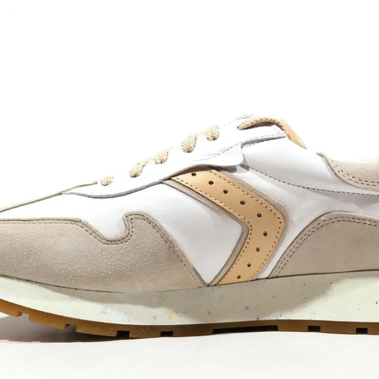 Deportivos combinados estilo retro para mujer