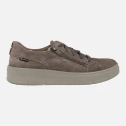 Deportivos de cordones en serraje taupe con membrana Gore-tex