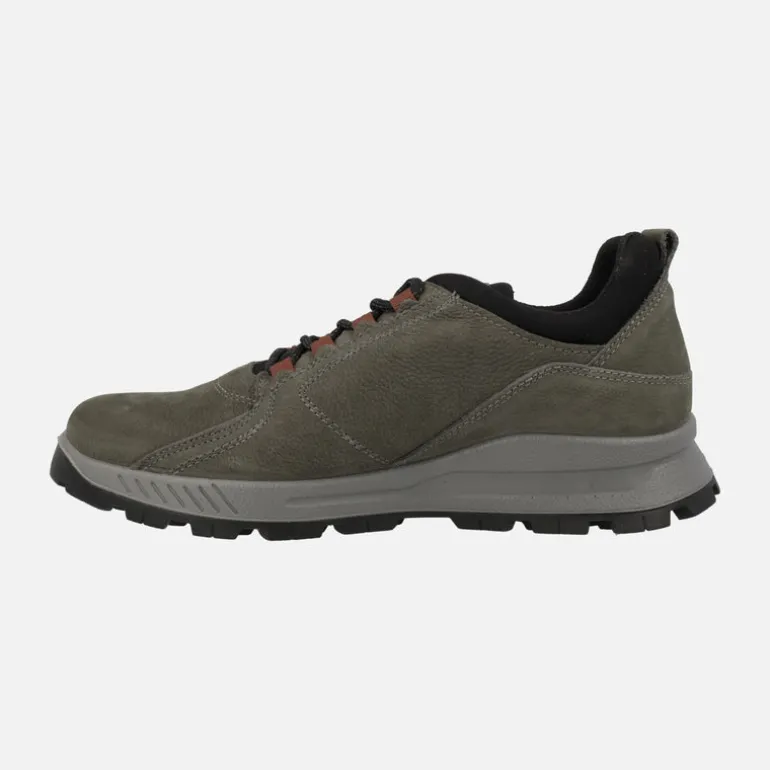 Deportivos de nobuck para hombre con cordones y membrana impermeable