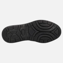 Deportivos de piel negra con cordones para hombre