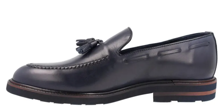 Mocasines Aeroplane en piel azul marino con borlas