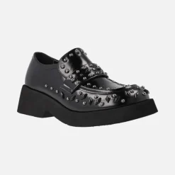 Mocasines Brad con detalle de remaches y suela volumen