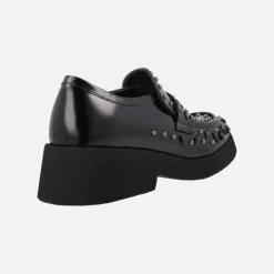 Mocasines Brad con detalle de remaches y suela volumen