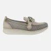 Mocasines combinados en piel y rejilla color taupe