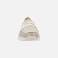 Mocasines combinados en piel charol con adorno de antifaz