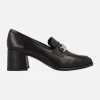 Mocasines con adorno metálico y tacón ancho Megan