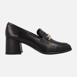 Mocasines con adorno metálico y tacón ancho Megan