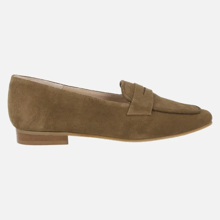 Mocasines con puntera cuadrada y antifaz
