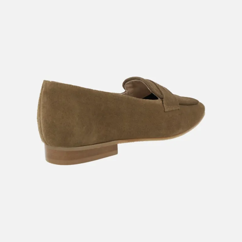Mocasines con puntera cuadrada y antifaz