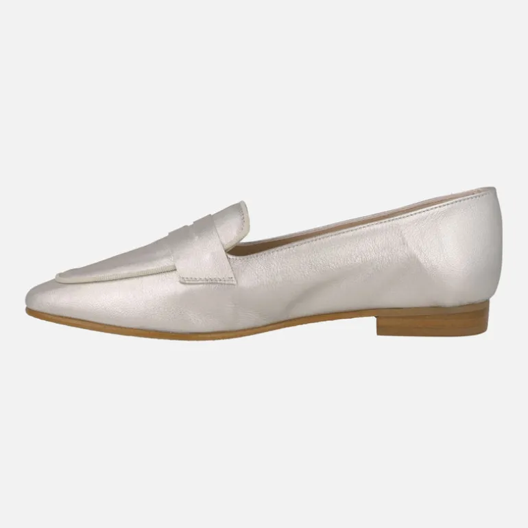 Mocasines con puntera cuadrada y antifaz