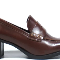 Mocasines de antifaz para mujer con tacones de 5 cms