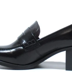 Mocasines de antifaz para mujer con tacones de 5 cms