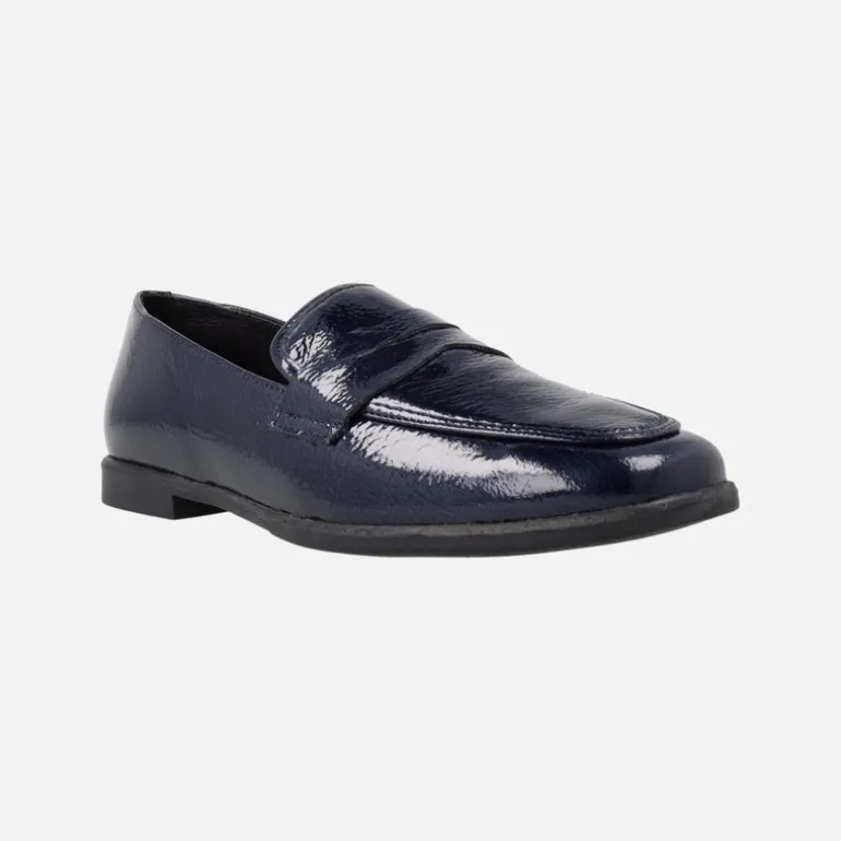 Mocasines de charol con antifaz para mujer