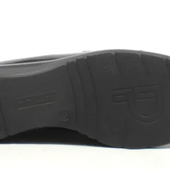 Mocasines de charol con borlas para mujer