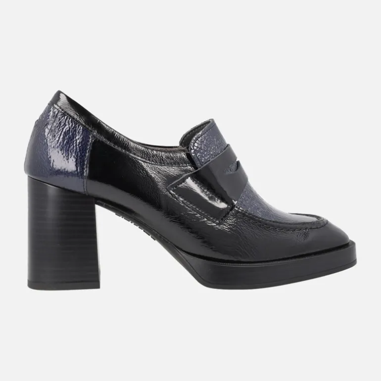 Mocasines de charol con tacón y plataforma en combinado negro - azul