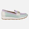 Mocasines de charol en combinado tricolor con cadena
