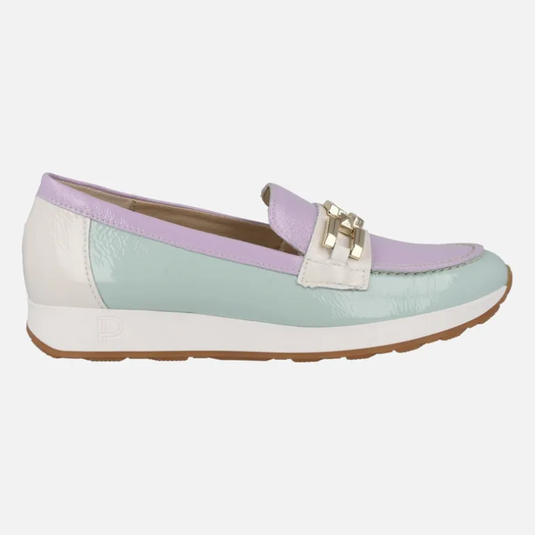 Mocasines de charol en combinado tricolor con cadena