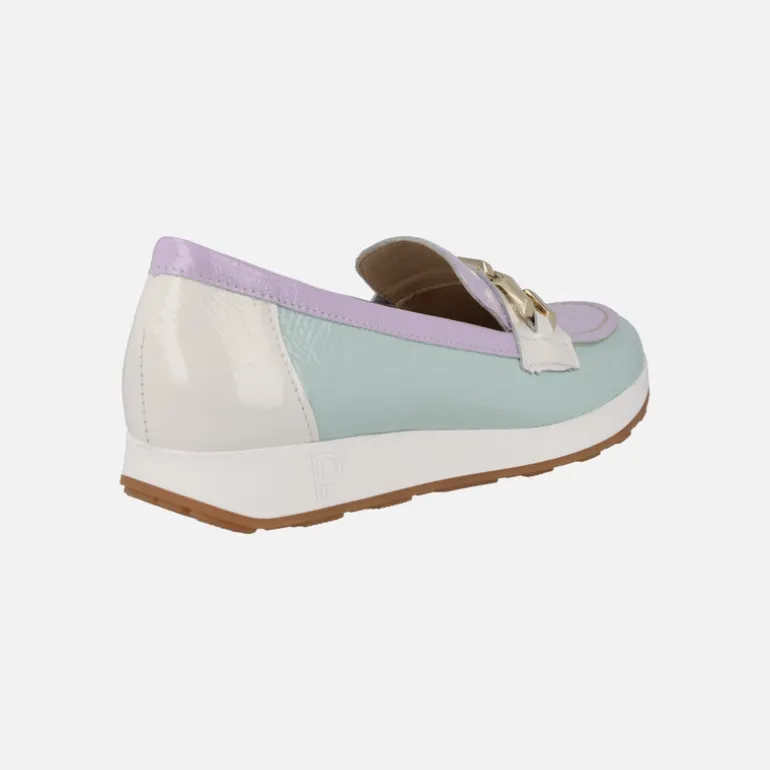 Mocasines de charol en combinado tricolor con cadena
