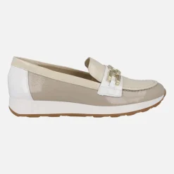 Mocasines de charol en combinado tricolor con cadena