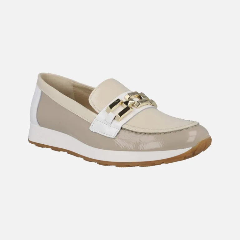 Mocasines de charol en combinado tricolor con cadena
