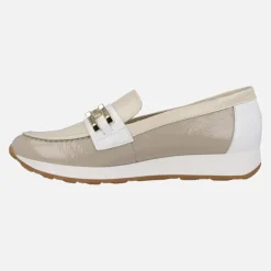 Mocasines de charol en combinado tricolor con cadena