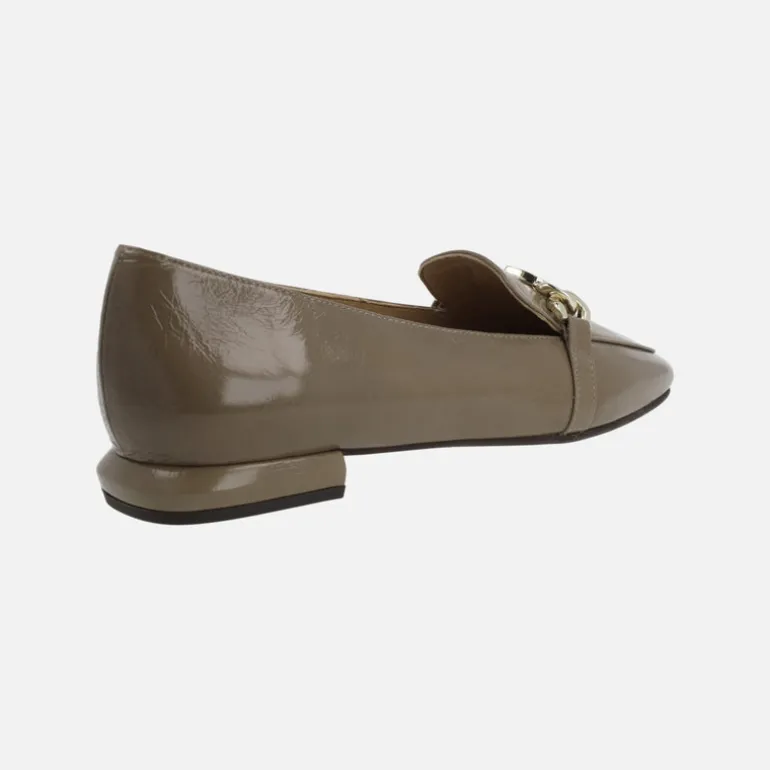 Mocasines de charol Yakarta