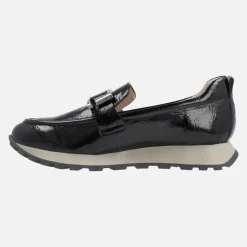 Mocasines de estilo deportivo Loira en charol negro
